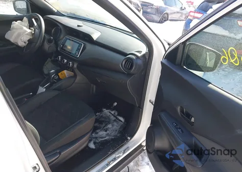 2019 Nissan Kicks S z USA, uszkodzony, nr VIN 3N1CP5CU7KL505840